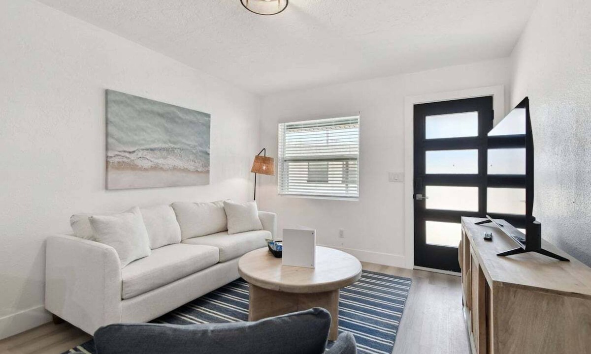 Treasure Island Apartment | 1 Bedroom Treasure Island Getaway