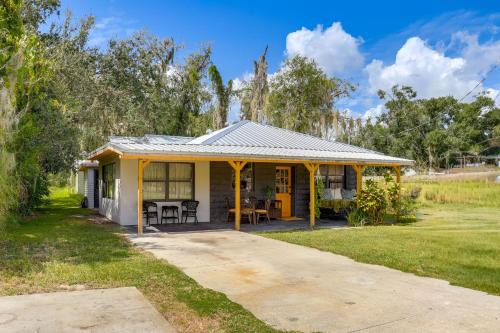 Arcadia House | < 1 Mi to Downtown Arcadia: Tranquil Wooded Escape
