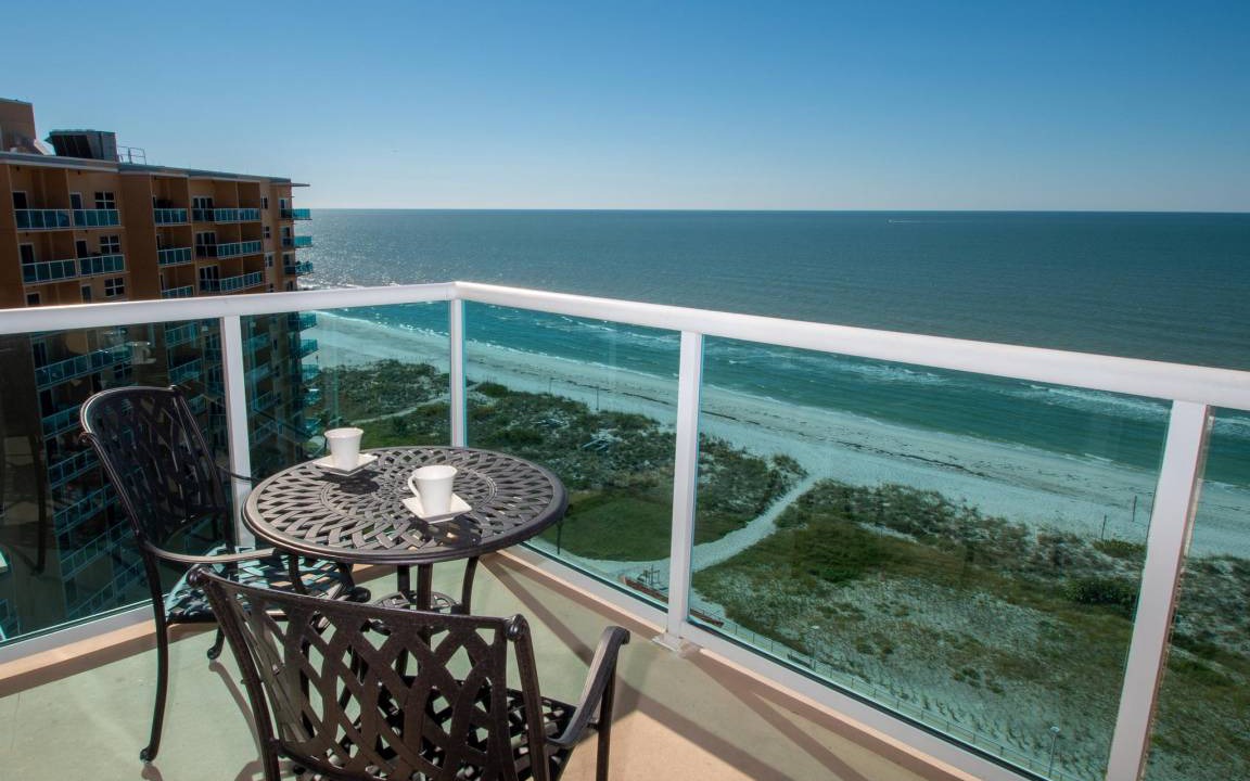 Clearwater Beach Apartment | 102 m² Apartment ∙ 2 bedrooms ∙ 8 guests