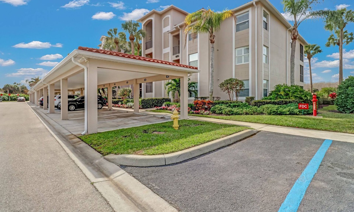 Naples Condo | 10275 Heritage Bay Golf and country club