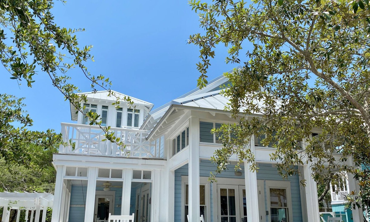 Seaside Cottage | 120 STEPS TO BEACH IN SEASIDE! GULFVIEWS, OVER 5 PORCHES & OUTDOOR DINING.