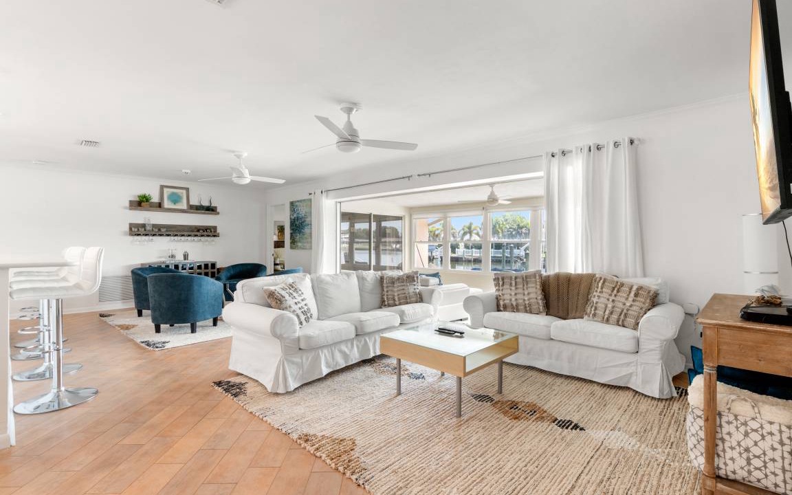 Shore Acres House | 151 m² House ∙ 3 bedrooms ∙ 8 guests