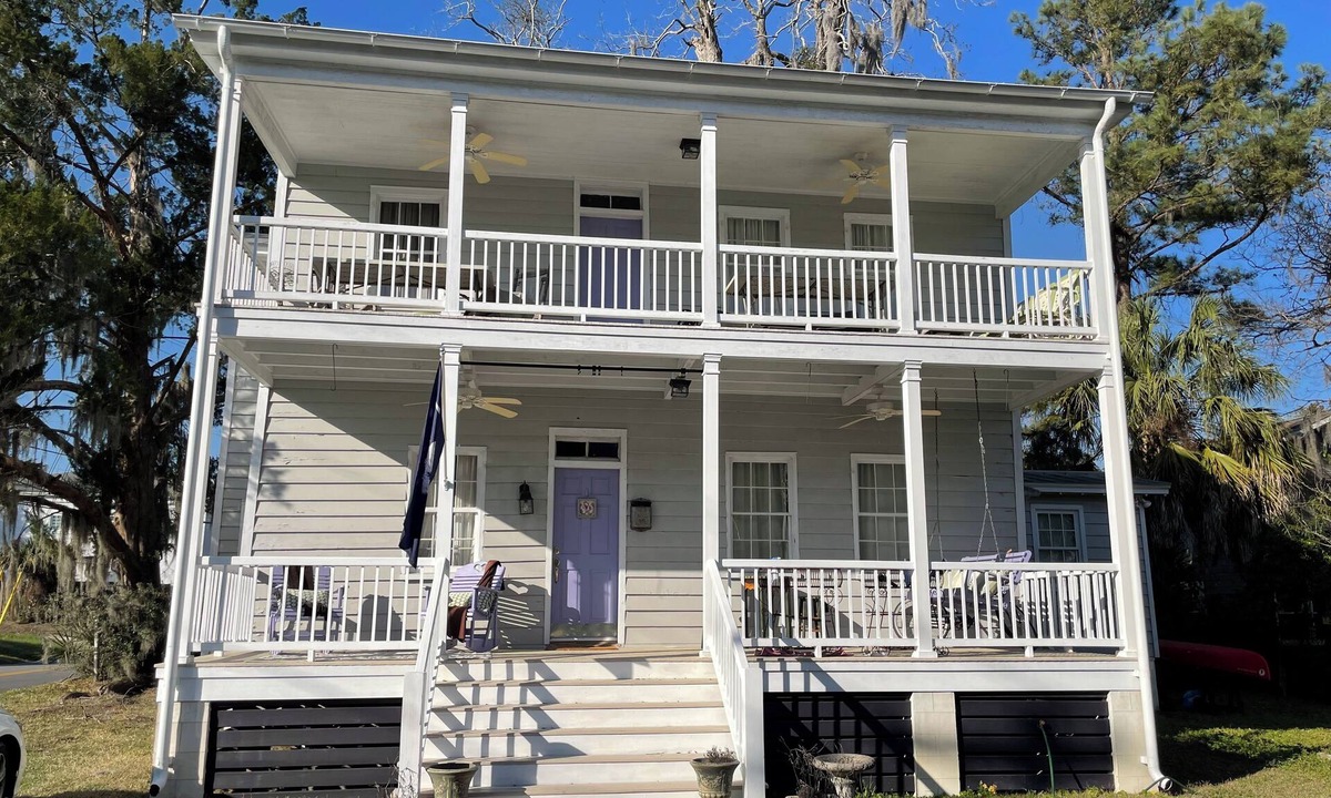 Historic District House | 1874 House. Walk Everywhere. Pets Welcome.