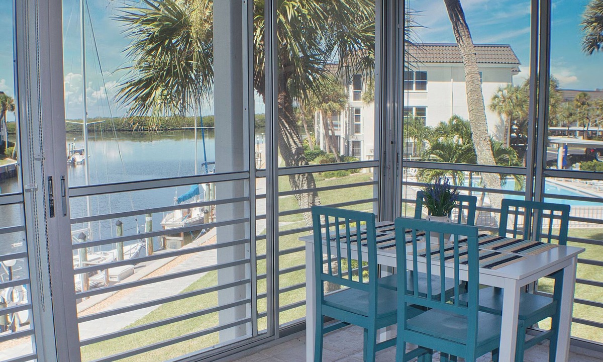 Longboat Key Condo | 2/2 Canal front condo, Pool, Beach Access
