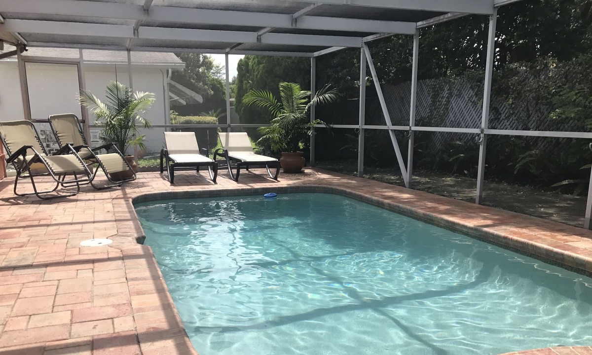 Holiday Garden Estates House | 2 Bedroom Home With a Swimming Pool