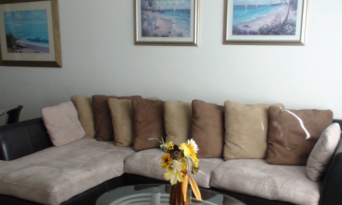 Kissimmee House | 2 BR Townhouse at Villas at Seven Dwarfs only 4 miles from Disney - AM