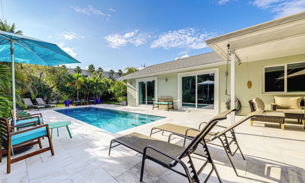 Deerfield Beach House | 2 Mi to Deerfield Beach: Home w/Outdoor Oasis!