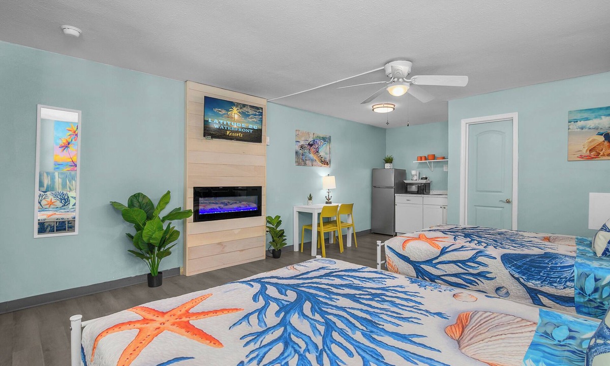 Fort Myers Beach Hotel | 2 Queen with Kitchenette Garden view in Fort Myers Beach
