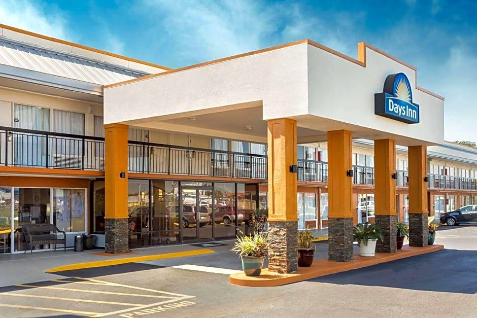 Wildwood Hotel | 2-Star Hotel ∙ Days Inn by Wyndham Wildwood I-75