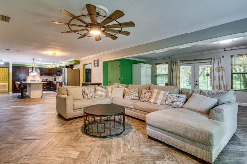 Kissimmee House | 20 Mi to Universal Studios! Secluded 5-Acre Escape