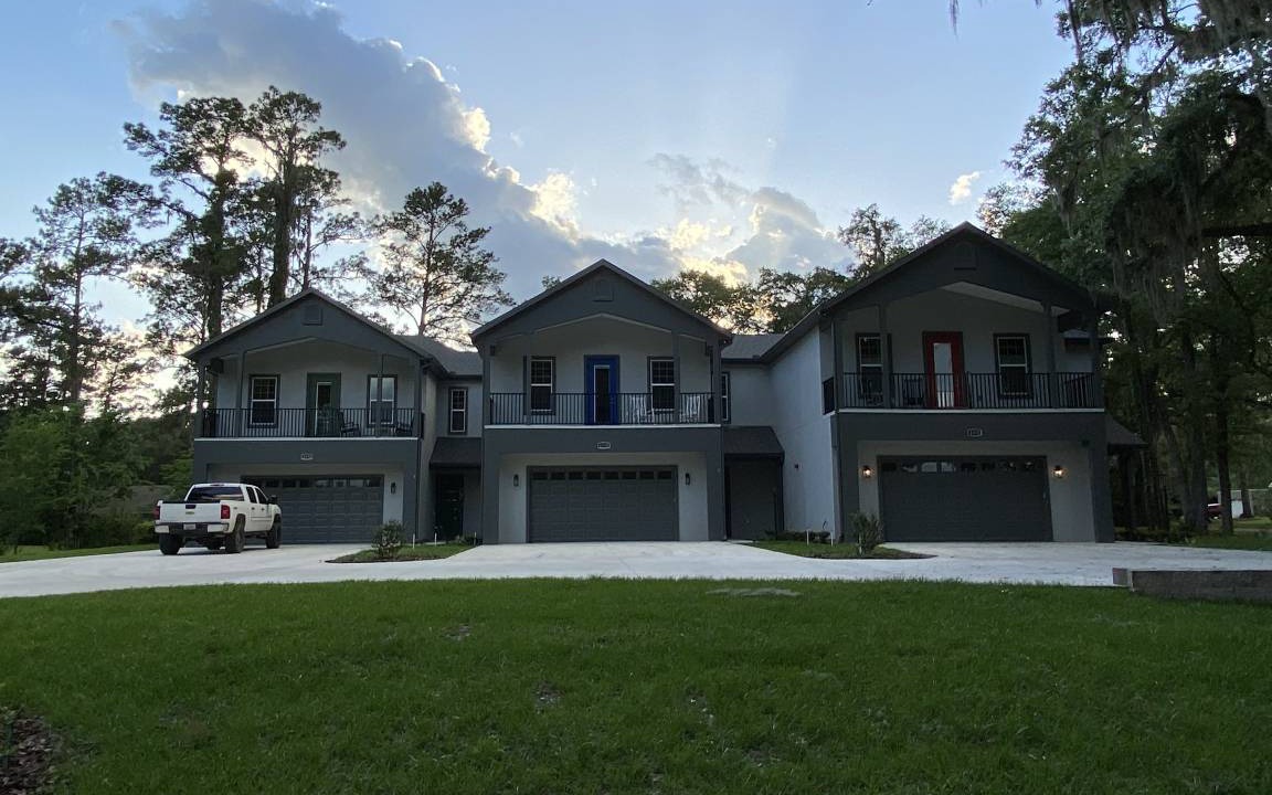Fellowship House | 204 m² House ∙ 3 bedrooms ∙ 6 guests