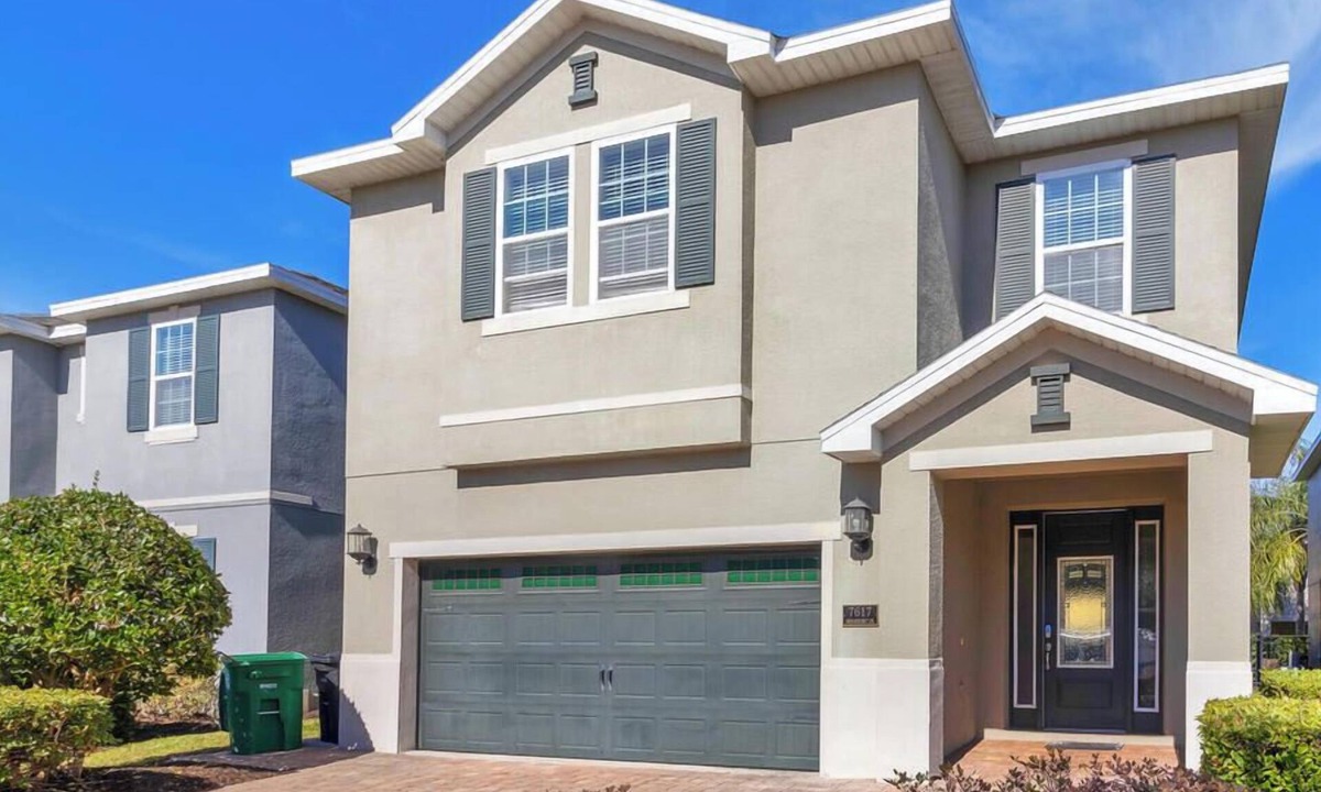 Davenport House | 25% Off 8BR Villa! Pool/Spa. Game & Movie Rooms