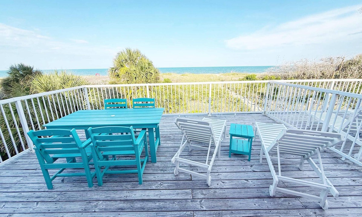 Port Canaveral House | 2BR Oceanfront Townhouse w/private beach access