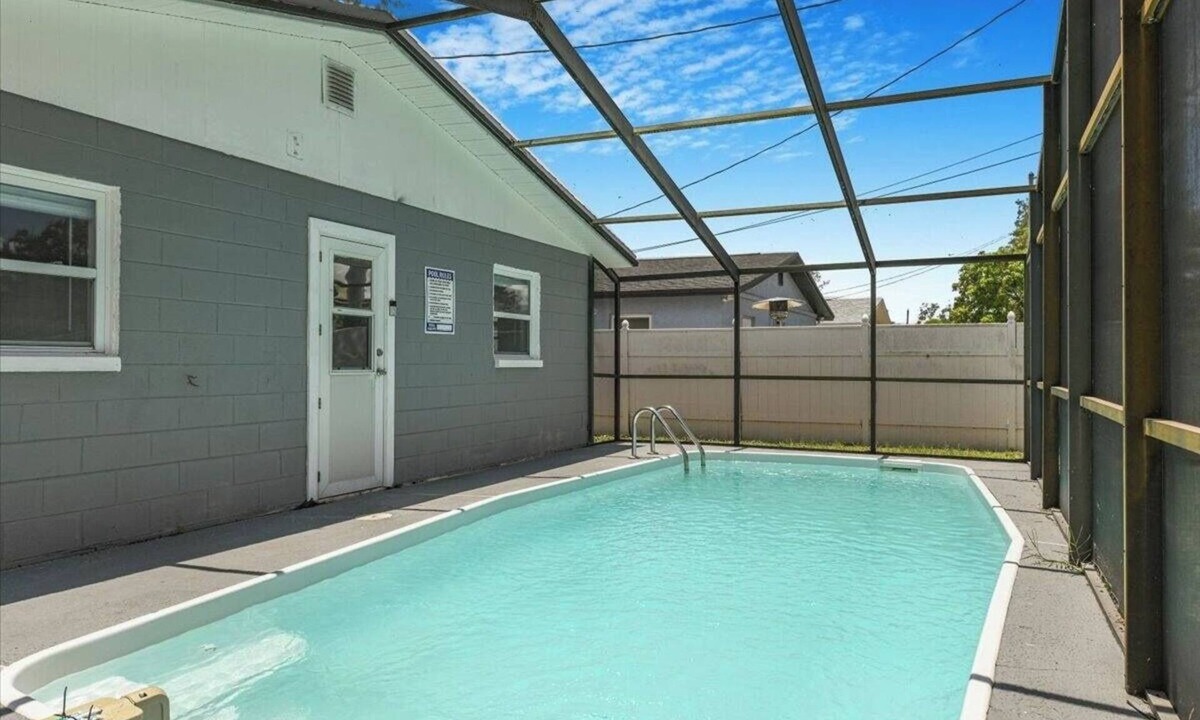 St. Petersburg House | 3/2 Cozy and Stylish Poolside Home