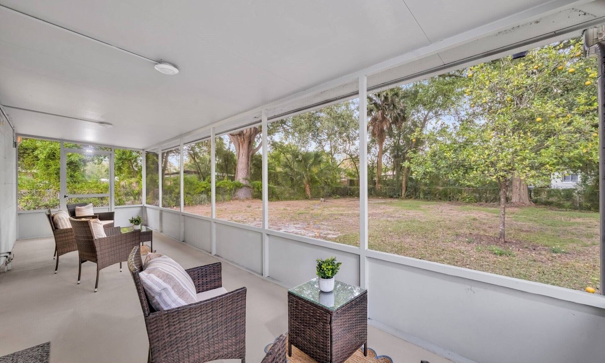 Pine Hills House | 3-bedroom house in charming Orlando with cool vibes and AC