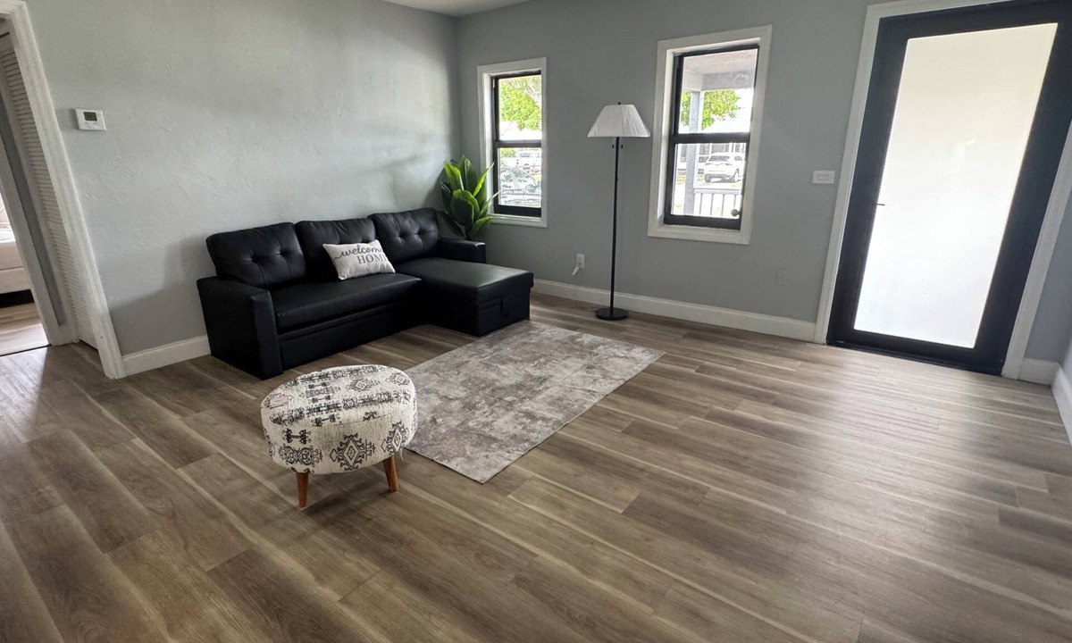 Clewiston House | 3-bedroom house in marvelous Clewiston with cool AC