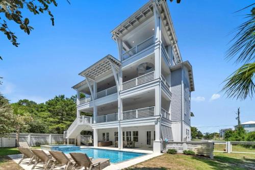Gulfview Heights Apartment | 30A Beach House - Dream by the Sea by Panhandle Getaways