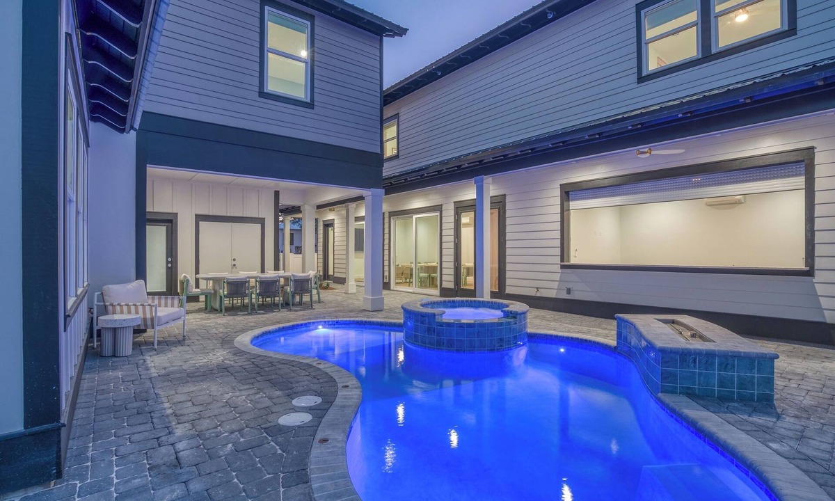 Gulfview Heights House | 30a Walnut Escape | 10BR | Carriage House! Pool & Spa! Deeded Beach Access!