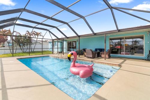 Venetian Way House | 347 Carmine Dr