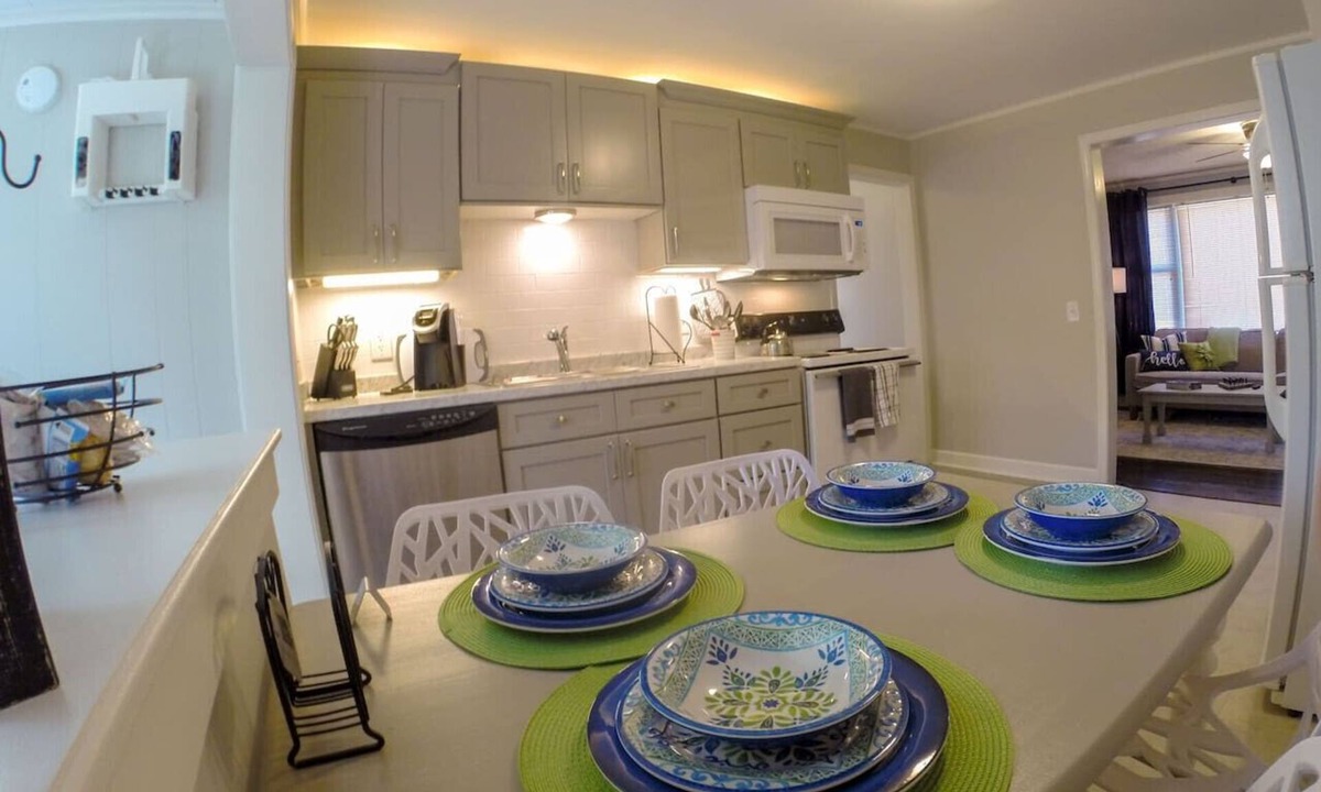 Rosewood House | 4 miles USC/Ft Jackson -The Nest