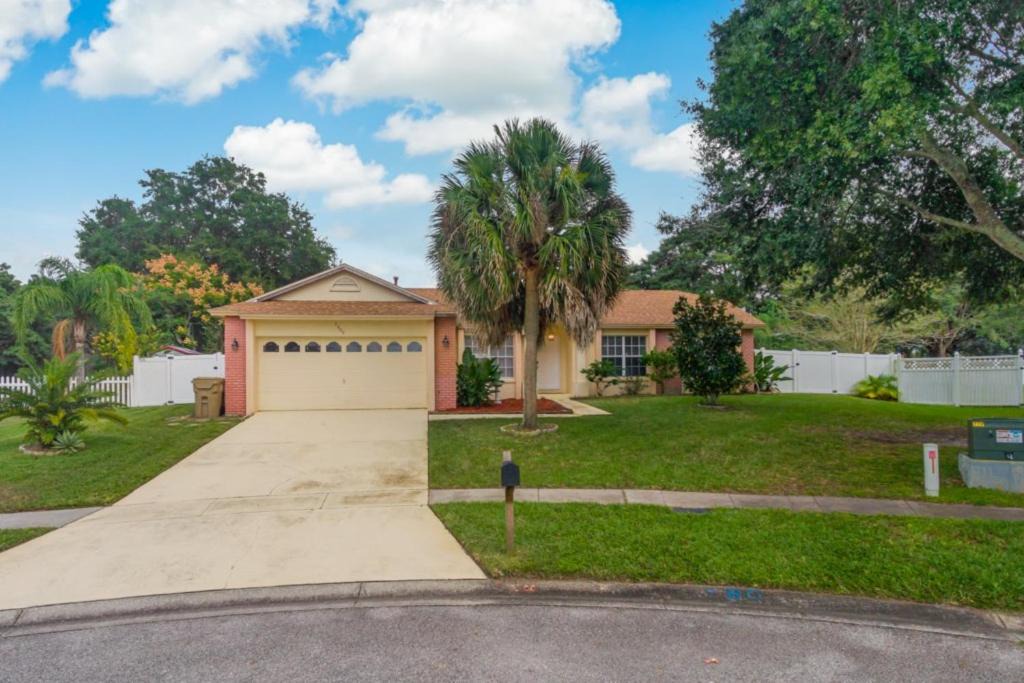 Greater Groves House | 4BR Home With private Pool & Spa Only 10 miles to Disney GG2200