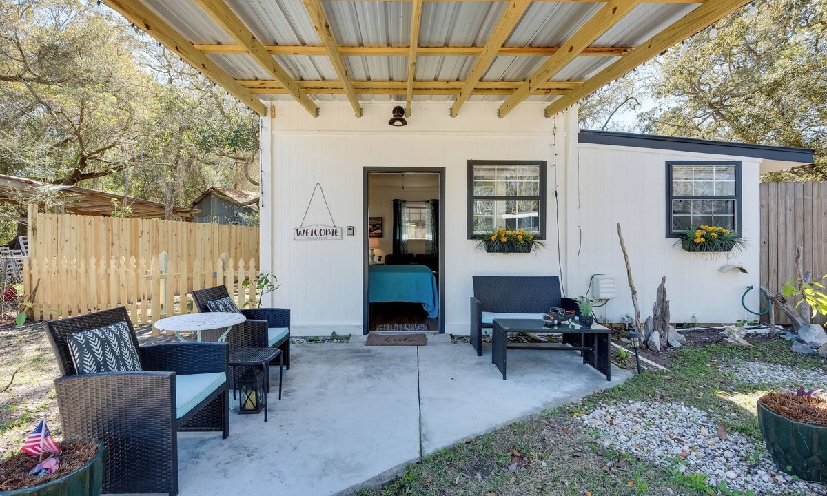 Magnolia Bluffs Apartment | 6 Mi to St George Island: Cozy Gulf Coast Retreat!