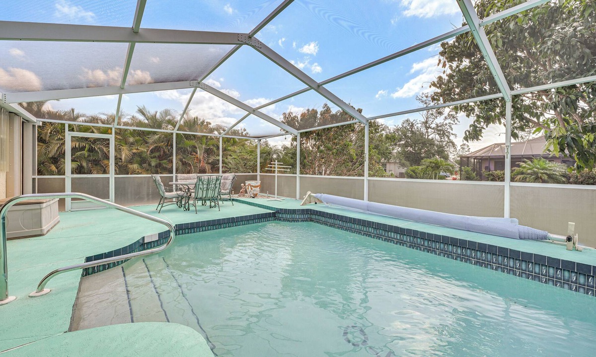 Deep Creek House | 9 Mi to Beach: Punta Gorda Home w/Screened Lanai