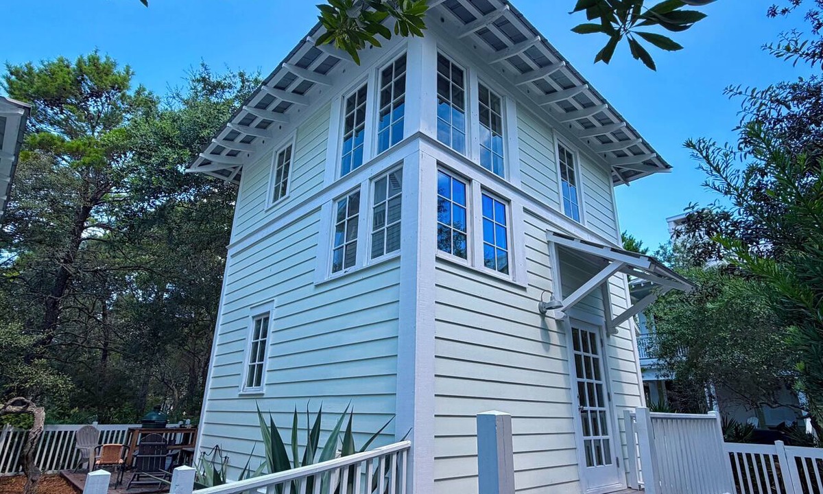 Seaside House | Across from Pool and Short Walk to Beach in Seaside, Fl + 2 Adult Bikes!
