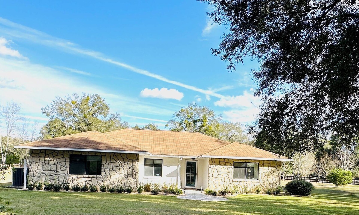 Fellowship House | Across the street from World Equestrian Center WEC Ocala -3 bedroom 2 bath house