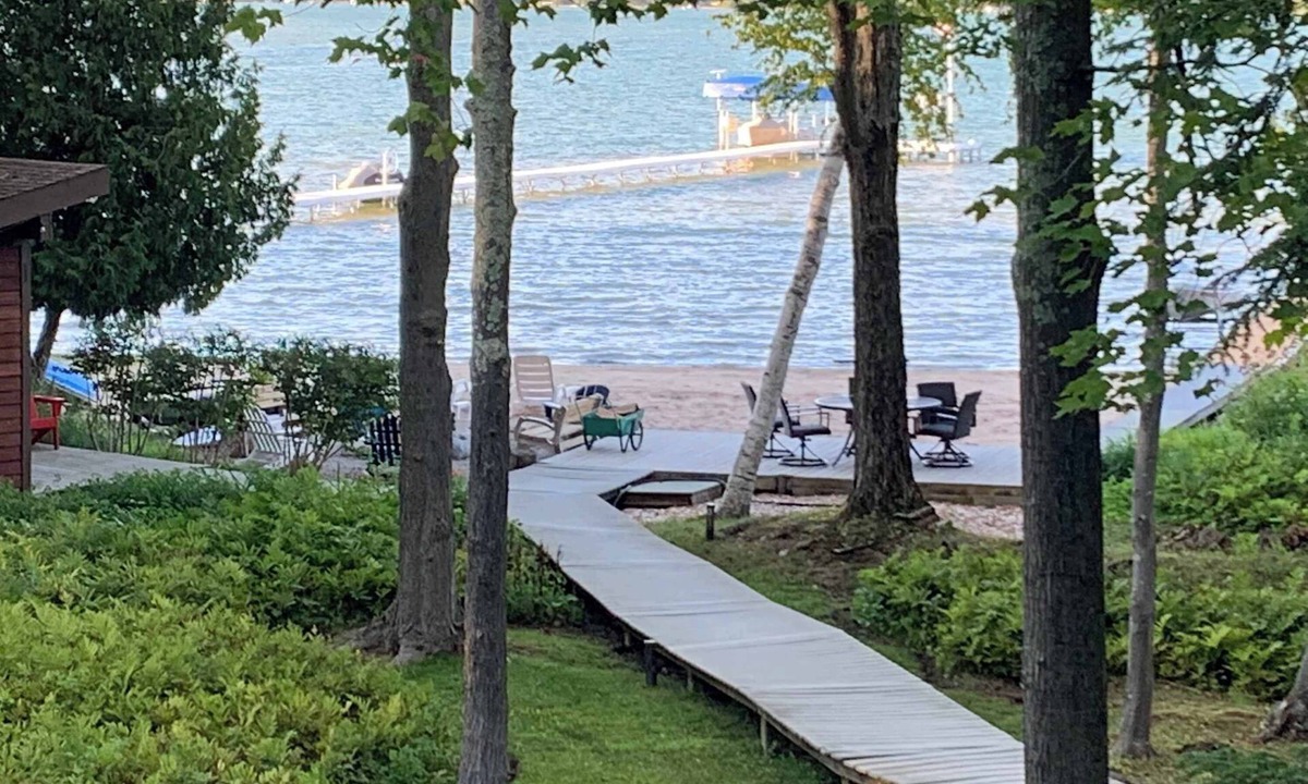 Empire House | After Dune Delight on Little Glen Lake