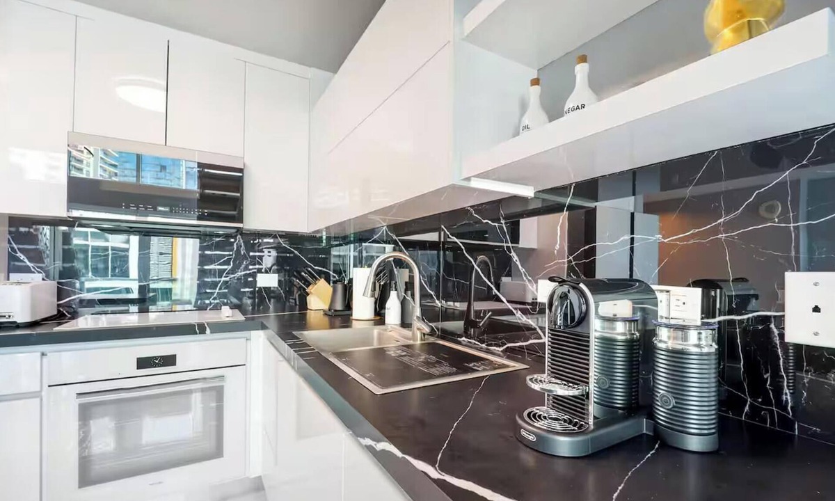 Brickell Apartment | > Amazing NEW Remodeled LOFT <