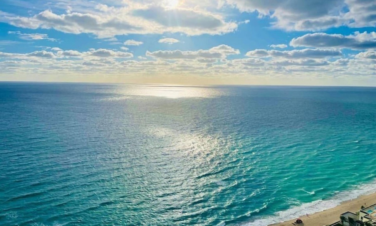 Hollywood South Central Beach Condo | Amazing Ocean Views at LYFE Resort @rent4us