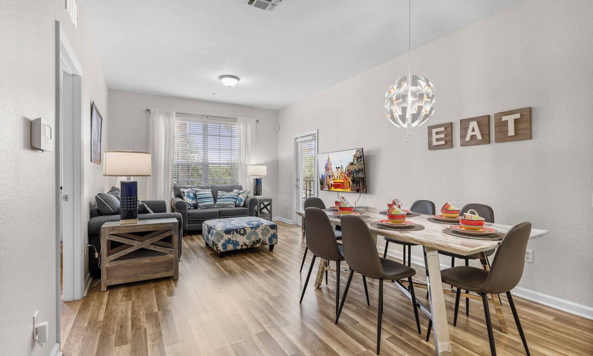 Williamsburg Apartment | Apartment near epic universal and OCCC Conv Center