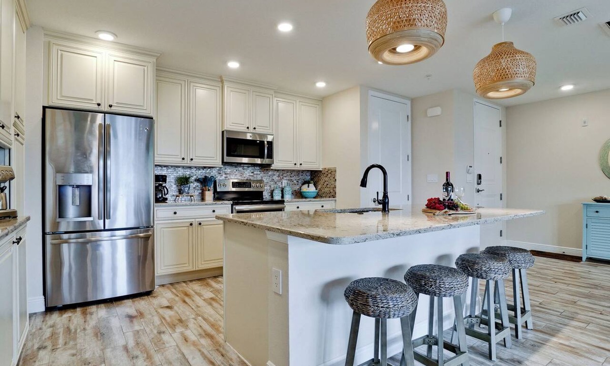 Whitney Beach Condo | Aruba Home – Coastal Luxury Condo with Resort Amenities
