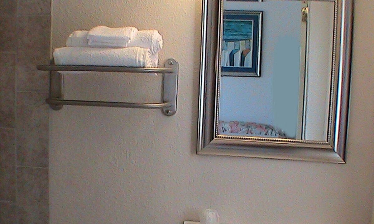 Glenwood Hotel | At Home Express Tangerine Inn
