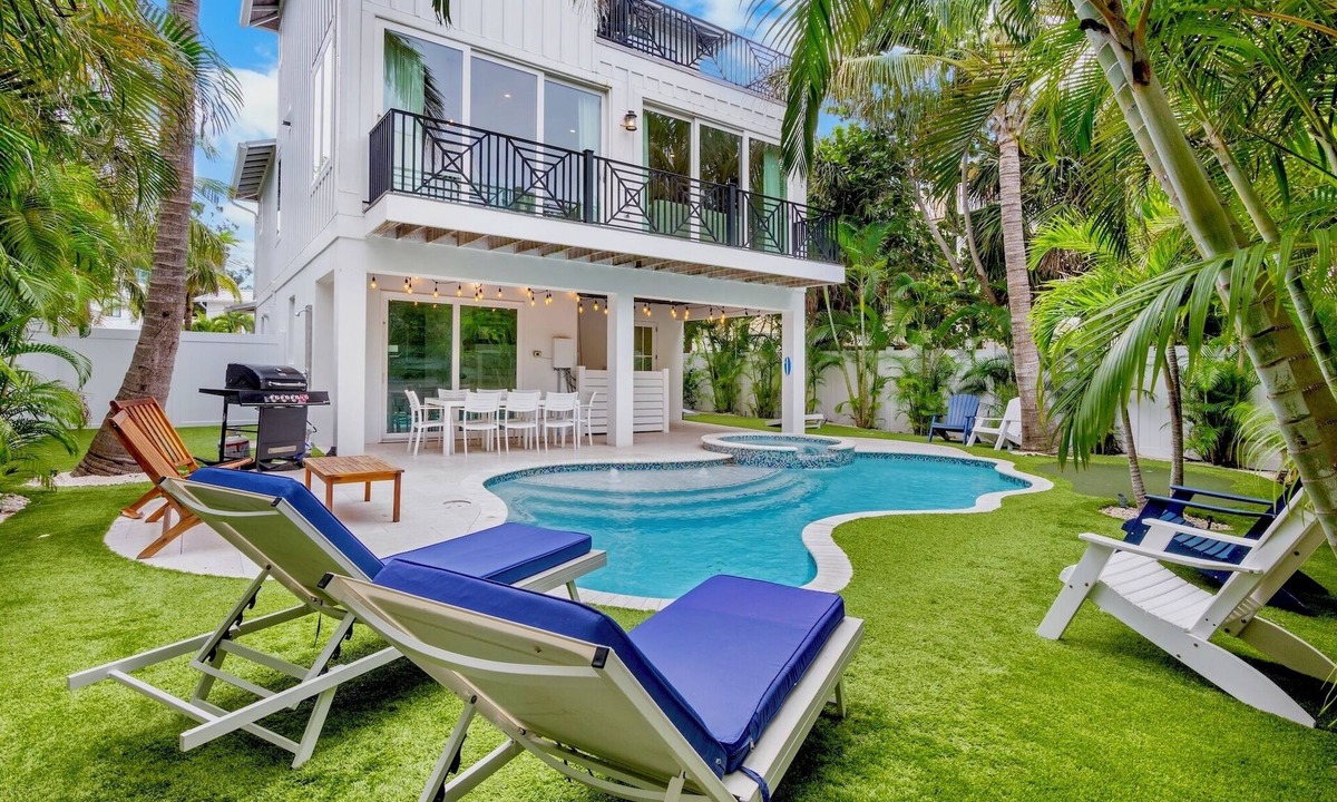 Anna Maria House | Beach Escape! Luxury Home with Pool, Spa, Rooftop Deck and Walk to Beach