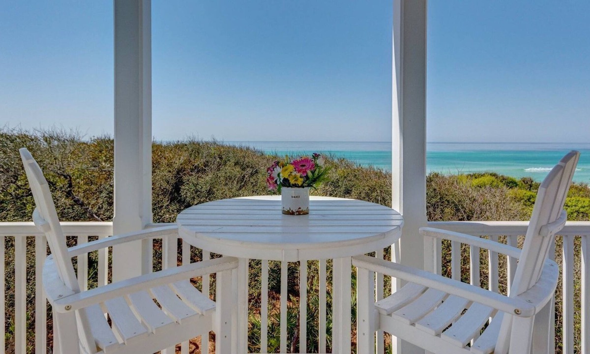 Seaside House | Beachfront 10 Honeymoon Cottage, Gulf/Beach Front in Seaside, Incredible Views,