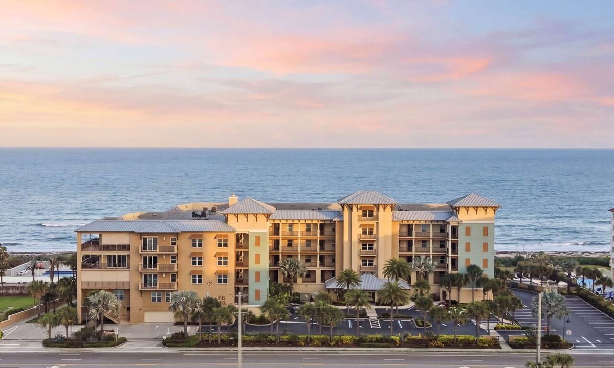 Indialantic House | Beachfront Condo