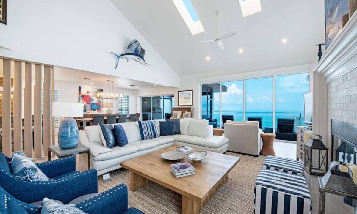 Bonita Springs House | Beachfront Dream - Stunning View Directly on the Beach