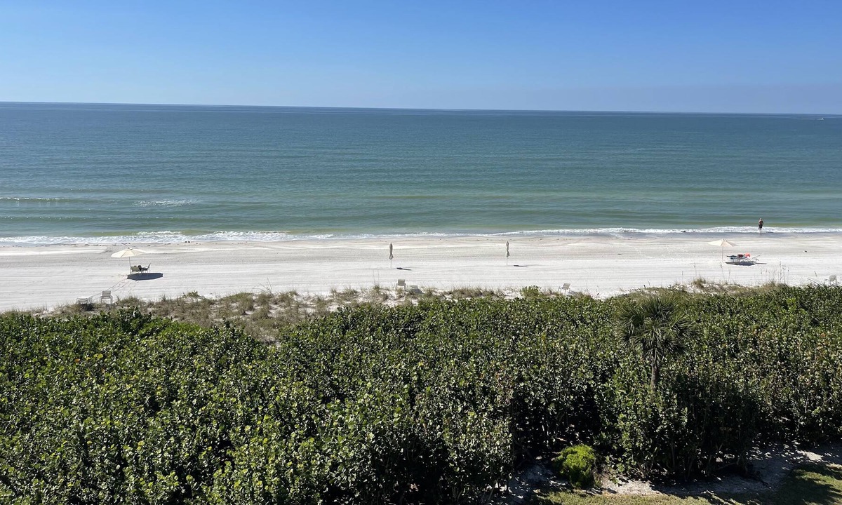 Longboat Key Condo | Beachfront Retreat, Near Sarasota and St. Armands