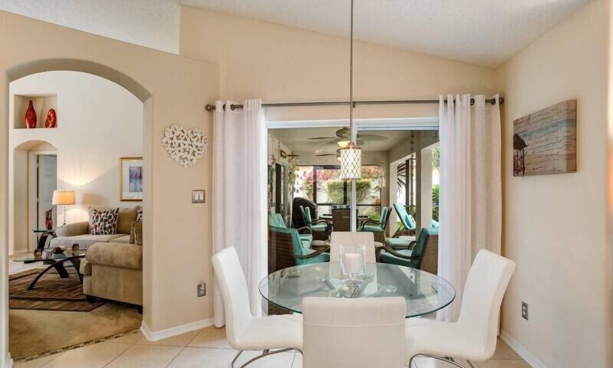 Orange Tree Villa | Beautiful 4 Bed Villa With Southwest Facing Pool