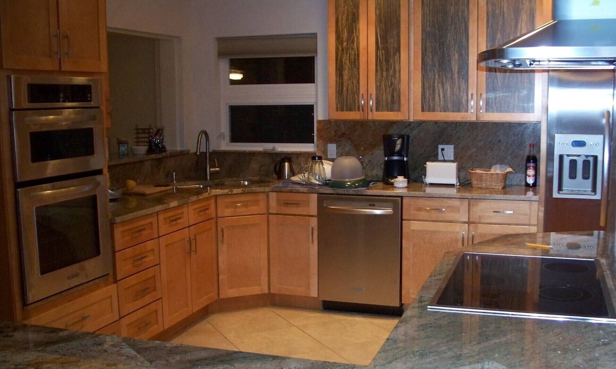 Harbor Bluffs House | Beautiful Belleair 3 Bedroom Luxury Home with Pool