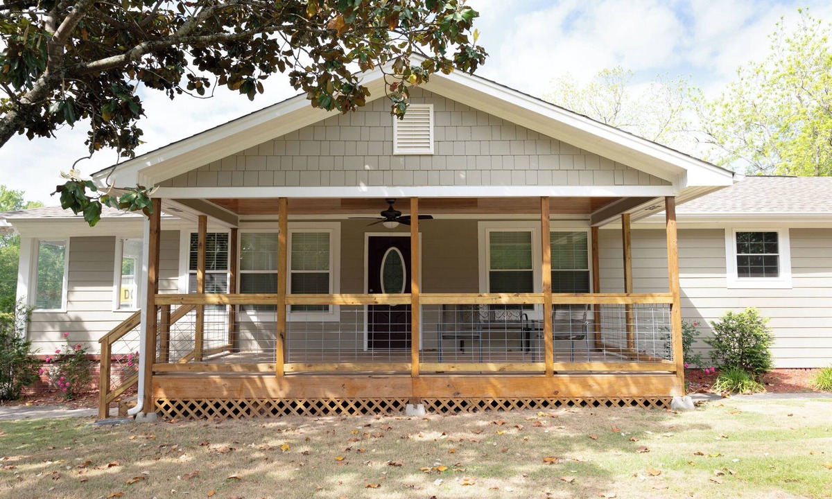 Clanton House | Beautiful, peaceful & spacious home.