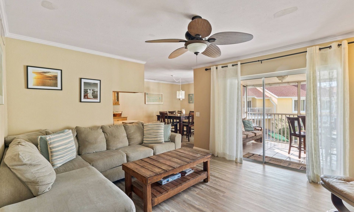 Bayview Condo | Bermuda Bay Beach Club | Pool and Beach Access