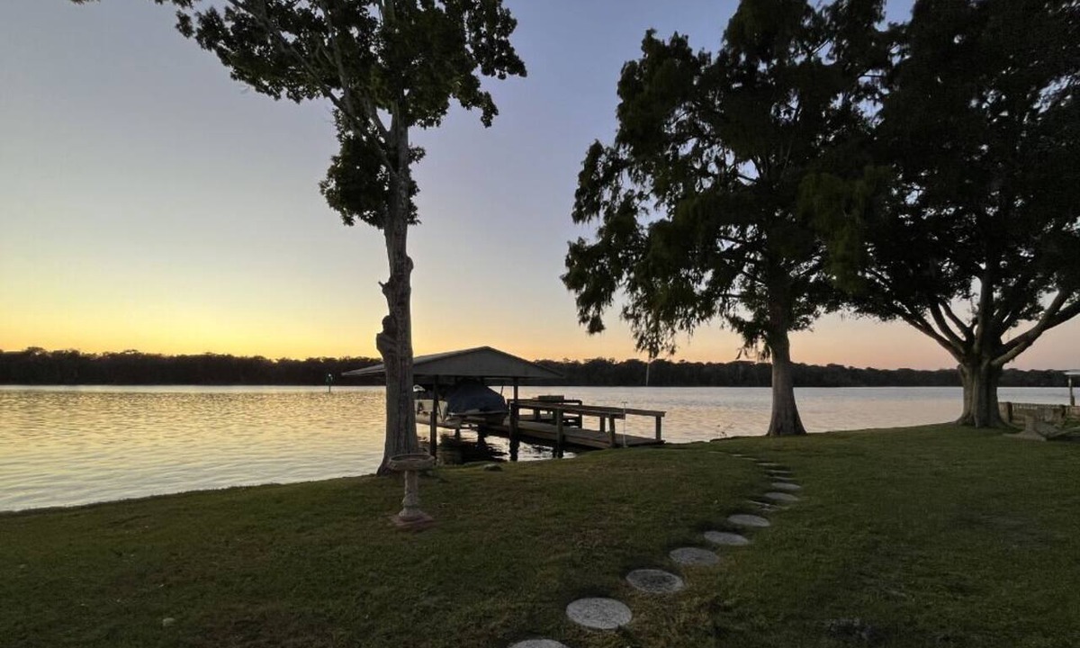 Welaka Boat Rental | Blue River Bend Waterfront Home on the St. Johns
