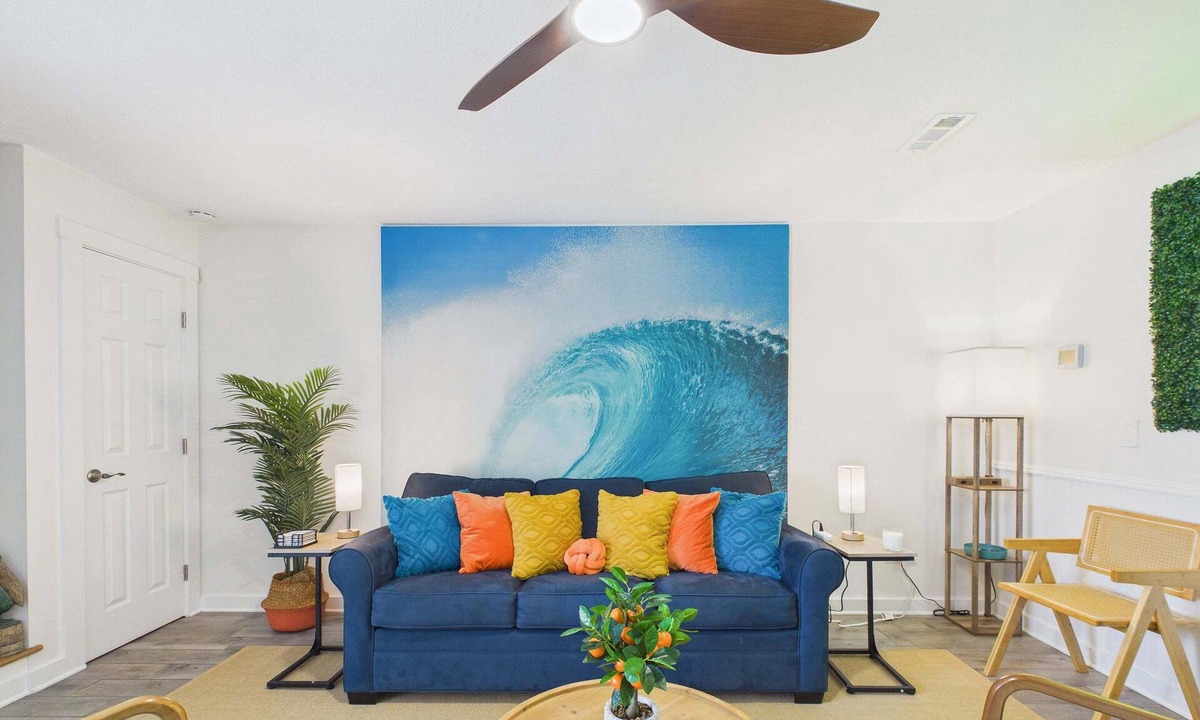 El Centro Beach Condo | Blue Sea 403-Steps to the Beach-Sleeps 6