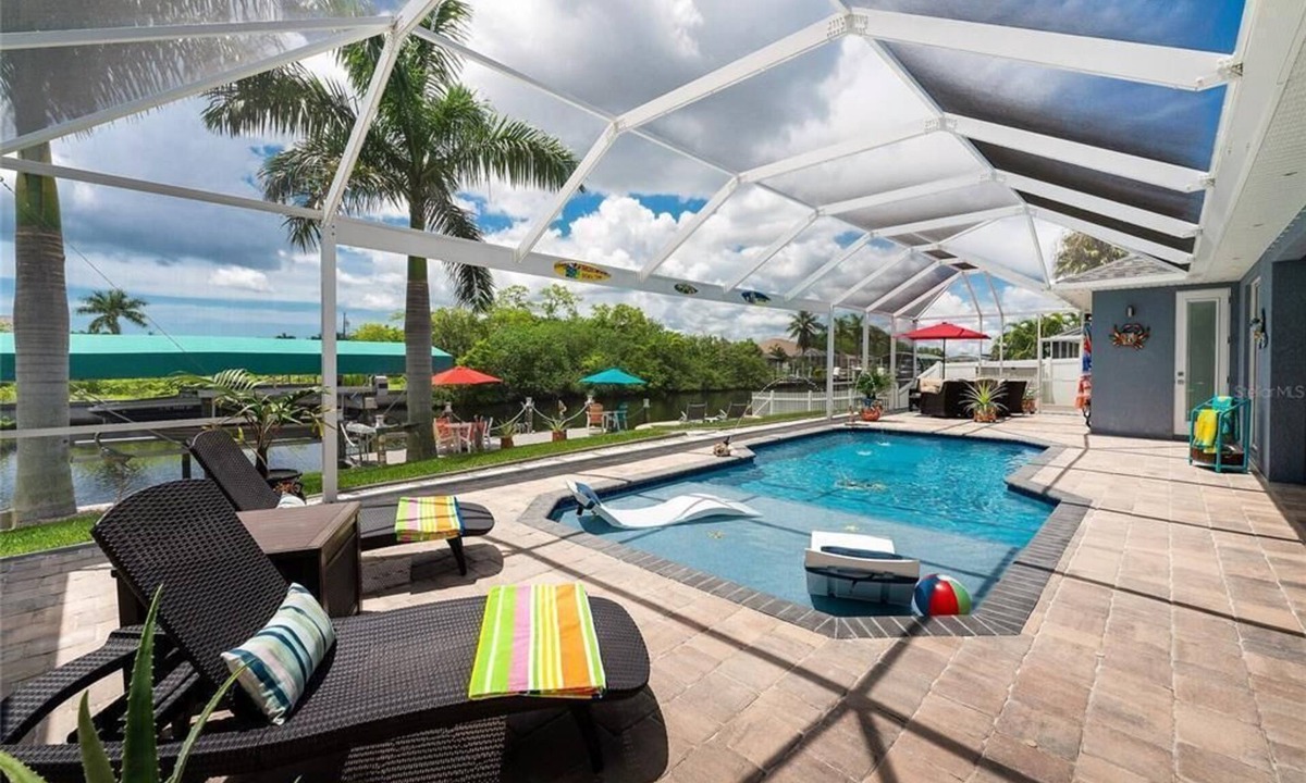 Gulf Cove Villa | Boaters Dream, open water, heated pool, sleeps 6