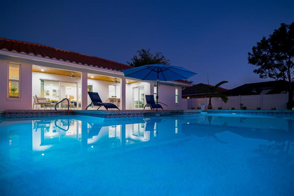 Bonita Springs House | Bonita Lake Home - Luxury taken to the next level