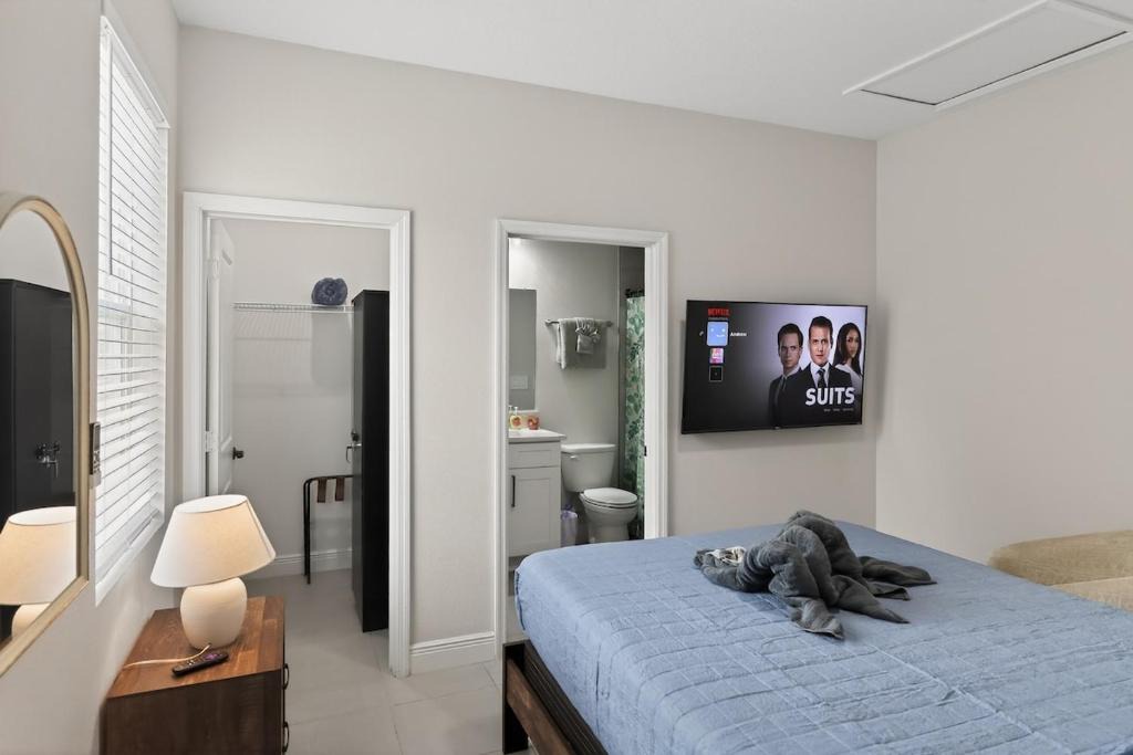Bearss Plaza House | Brand-New 1BR Minutes to Tampa's Top Attractions