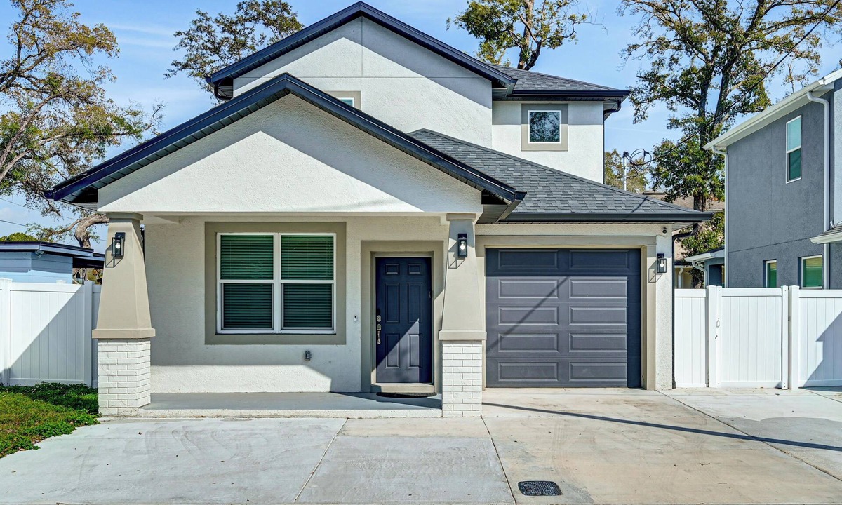 East Tampa House | Brand New Tampa House w/Private Yard!